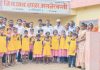 कौतुकास्पद…प्रेरणा उद्योग समूहाच्या वतीने मसनेरवस्ती शाळेत स्पोर्ट्स किटचे वाटप, १५ ऑगस्ट स्वातंत्र्यदिनाचे औचित्य साधून विद्यार्थ्यांना क्रीडा साहित्याची भेट